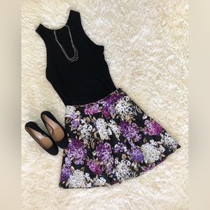 White House Black Market Floral skirt